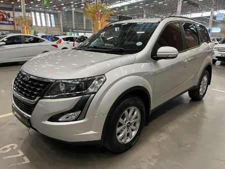 2022-Mahindra-XUV-500-22D-mHawk-7-seat-W6-Auto_6