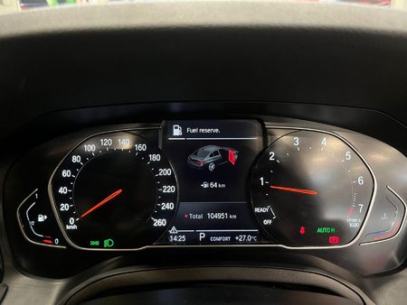 2020-BMW-3-Series-318i-M-Sport_10
