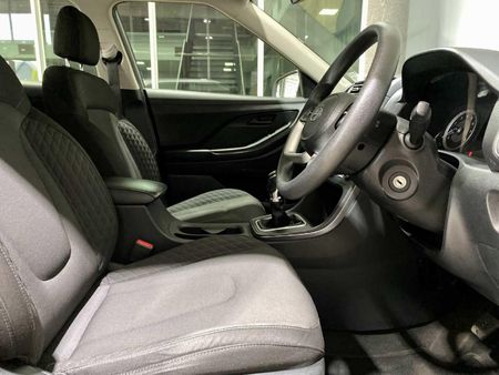 2023-Hyundai-Creta-15-Premium_9