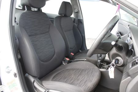 2018-Hyundai-Accent-16-GL-Motion_15