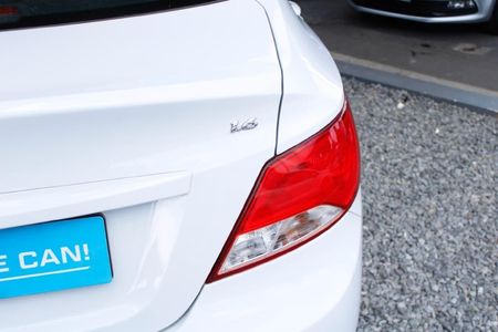 2018-Hyundai-Accent-16-GL-Motion_8