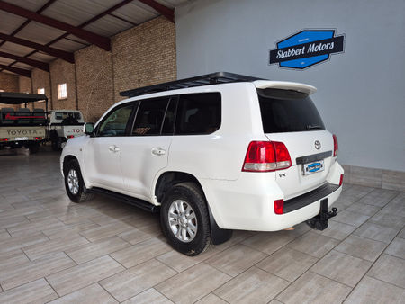 2010-Toyota-Land-Cruiser-200-TD-V8-VX-Auto_5