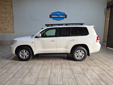 2010-Toyota-Land-Cruiser-200-TD-V8-VX-Auto_6