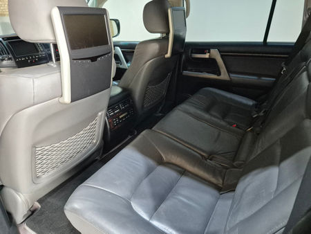 2010-Toyota-Land-Cruiser-200-TD-V8-VX-Auto_7