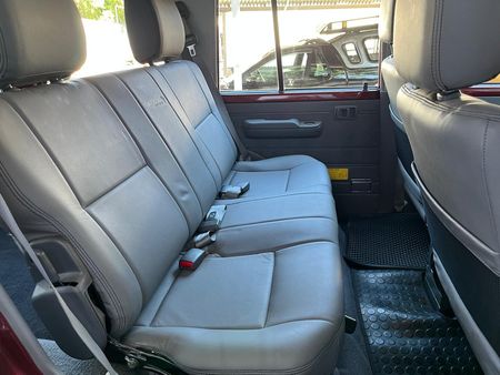 2012-Toyota-Land-Cruiser-76-42-D-60th-Edition-Station-Wagon_5