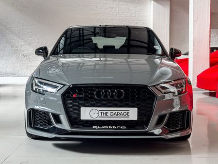 2021-Audi-RS3-Sportback-quattro_1