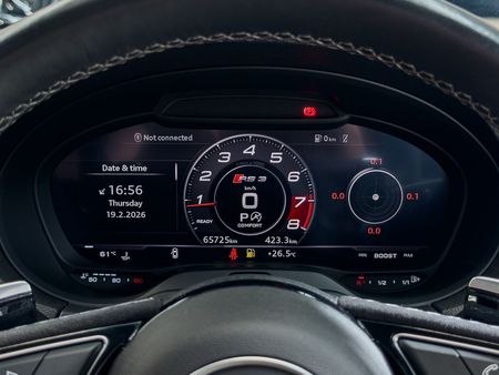 2021-Audi-RS3-Sportback-quattro_24