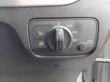 2021-Audi-Q2-14-TFSI-S-Line-Auto-35-TFSI_25