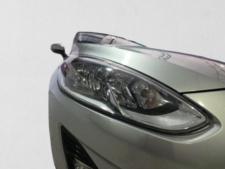 2018-Ford-Fiesta-10-EcoBoost-Trend-5-dr-Auto_11