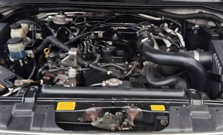 2015-Nissan-Navara-25-dCi-XE-KingCab-Single-Cab_15