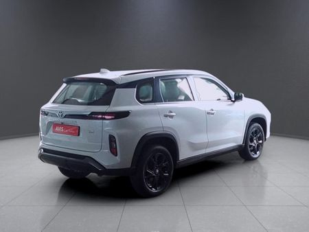 2025-Toyota-Urban-Cruiser-15-XR-Auto_6
