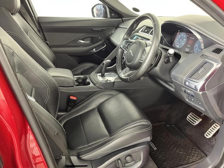2020-Jaguar-E-Pace-D240-20D-SE-177kW_9