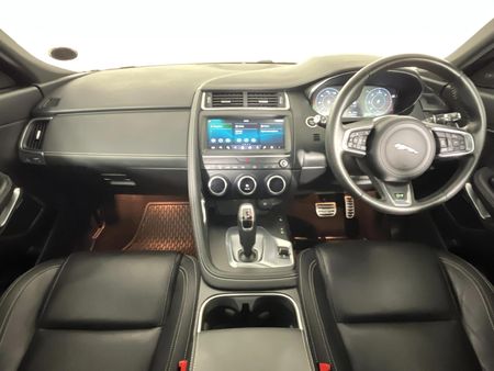 2020-Jaguar-E-Pace-D240-20D-SE-177kW_1