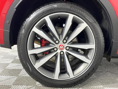 2020-Jaguar-E-Pace-D240-20D-SE-177kW_7