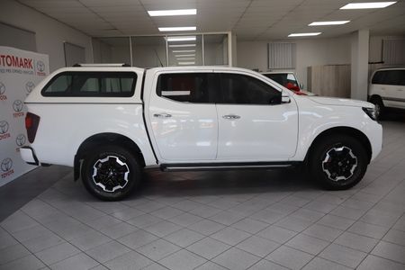 2021-Nissan-Navara-25-DDTi-LE-Plus-4X4-Auto-Double-Cab_3