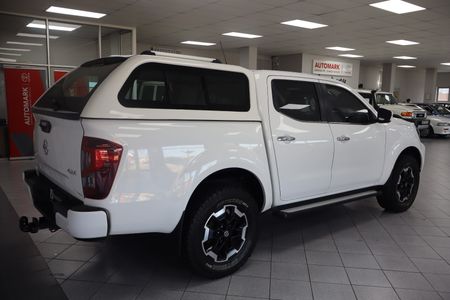 2021-Nissan-Navara-25-DDTi-LE-Plus-4X4-Auto-Double-Cab_4