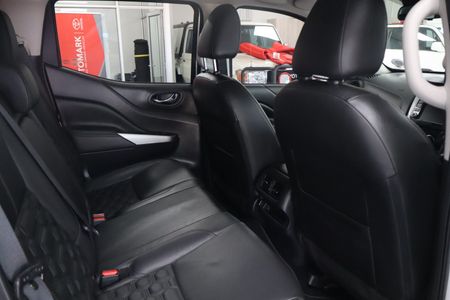 2021-Nissan-Navara-25-DDTi-LE-Plus-4X4-Auto-Double-Cab_6