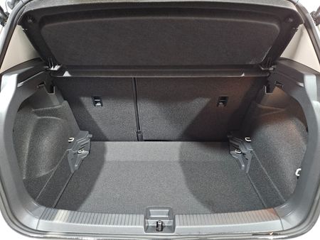 2025-Volkswagen-T-Cross-10-TSI-Auto_6