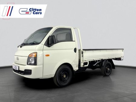 2016-Hyundai-H100-Bakkie-26D-Dropside_0