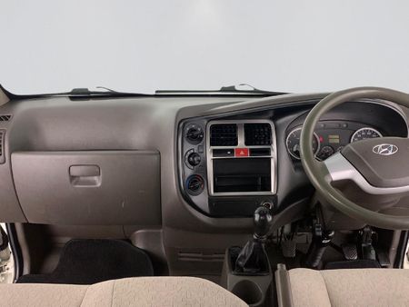 2016-Hyundai-H100-Bakkie-26D-Dropside_10