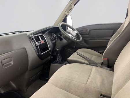 2016-Hyundai-H100-Bakkie-26D-Dropside_11