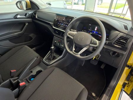 2025-Volkswagen-T-Cross-10-TSI-Auto_2