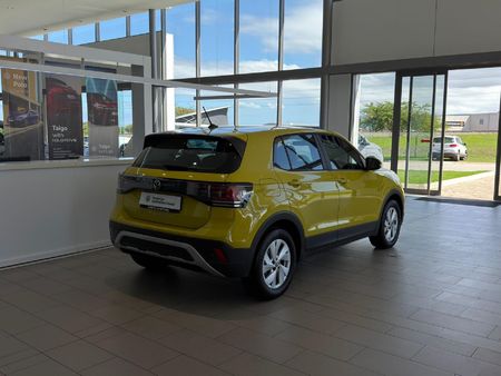 2025-Volkswagen-T-Cross-10-TSI-Auto_3