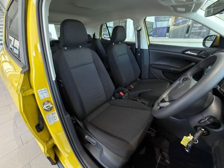 2025-Volkswagen-T-Cross-10-TSI-Auto_6