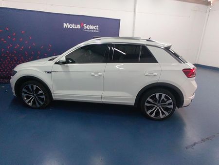 2022-Volkswagen-T-Roc-20-TSI-4M-R-Line-Auto_3
