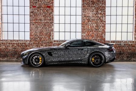 2019-Mercedes-AMG-GT-R_1