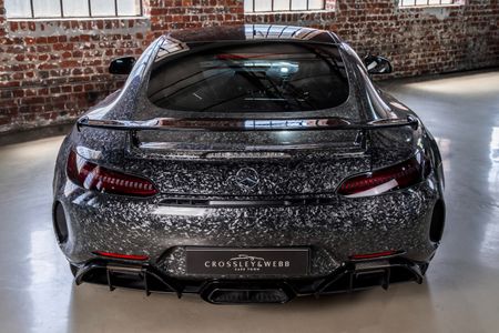 2019-Mercedes-AMG-GT-R_21