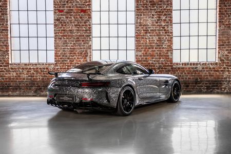 2019-Mercedes-AMG-GT-R_2
