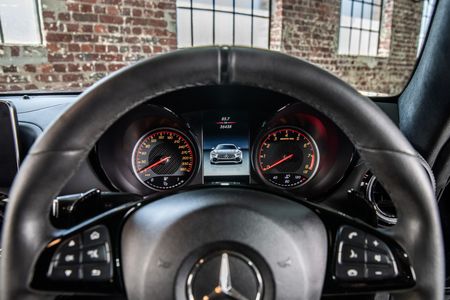 2019-Mercedes-AMG-GT-R_7
