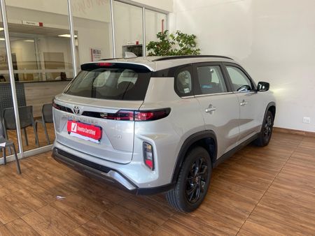 2025-Toyota-Urban-Cruiser-15-XR-Auto_1