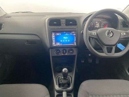 2025-Volkswagen-Polo-Vivo-14_9