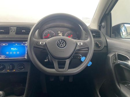 2025-Volkswagen-Polo-Vivo-14_8