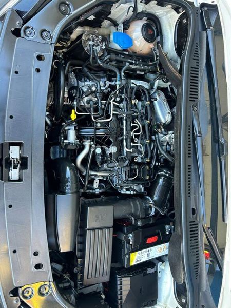 2020-Volkswagen-Caddy-Maxi-20-TDI-103kW-Auto-Panel-Van_11