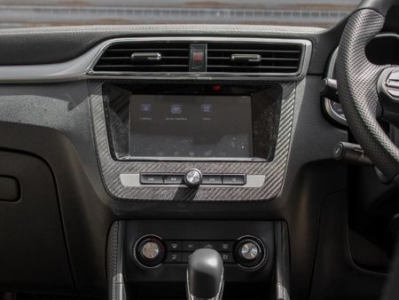 2026-MG-ZS-15-Delux-Auto_21