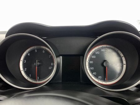 2021-Suzuki-Swift-12-GL-Auto_12