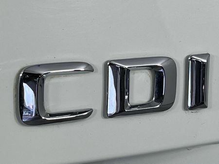 2016-Mercedes-Benz-A-Class-A-200d-Style-Auto_11