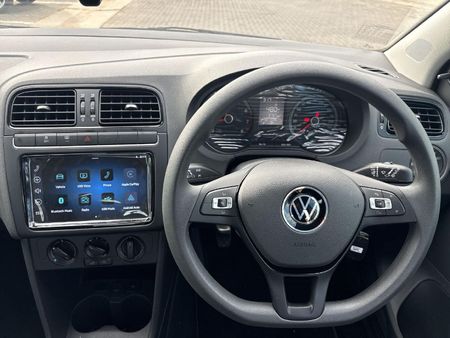 2026-Volkswagen-Polo-Vivo-16-Life_10
