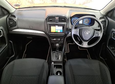 2022-Toyota-Urban-Cruiser-15-Xr-Auto_9