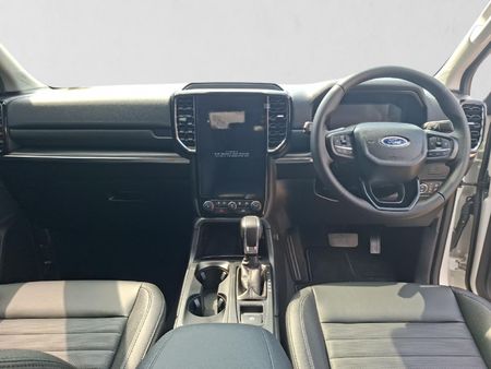 2025-Ford-Everest-20D-Bi-Turbo-Sport-Auto_17