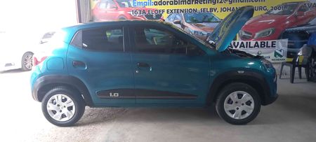 2023-Renault-Kwid-10-Expression-Petrol-Manual_9