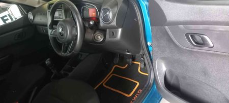 2023-Renault-Kwid-10-Expression-Petrol-Manual_17