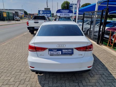 2017-Audi-A3-Sedan-14-TFSI-Auto-35-TFSI_11