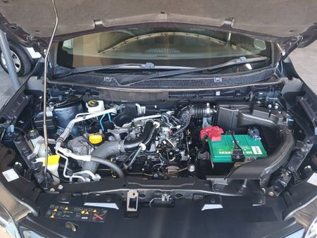 2017-Renault-Kadjar-12T-Expression_18