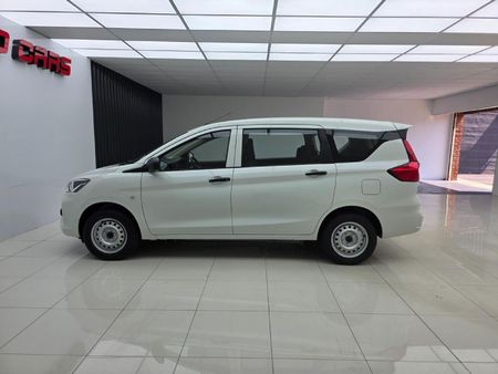 2026-Toyota-Rumion-15-S_3
