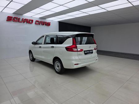 2026-Toyota-Rumion-15-S_7