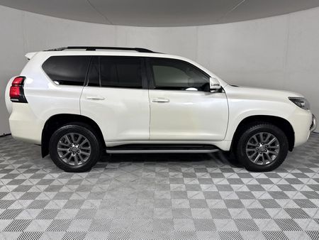 2018-Toyota-Land-Cruiser-Prado-40-V6-VX-L-Auto_15